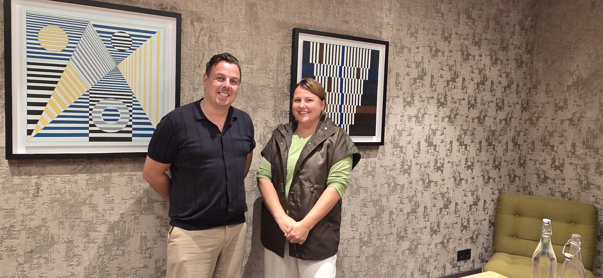 Olga, CEO of UCSL, and Michael van der Klugt, CEO of Audit Independer, at the Quarterly Evaluation Meeting in Amsterdam